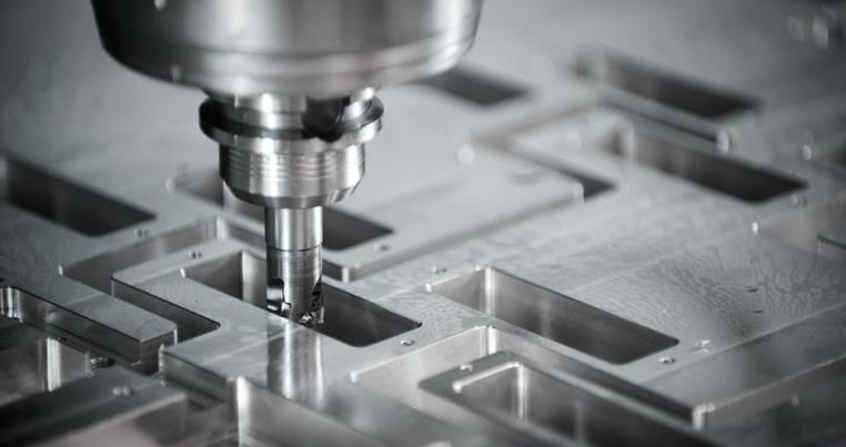 معرفی دستگاه فرز CNC سی ان سی | دستگاه فرز CNC چیست؟